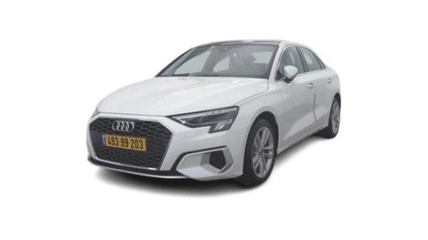 אאודי A3 Adv Comfort אוט' 1.5 (150 כ''ס) בנזין 2023 למכירה ב