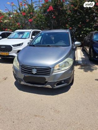 סוזוקי SX4 קרוסאובר GLX אוט' 1.6 (118 כ''ס) בנזין 2013 למכירה בבית דגן