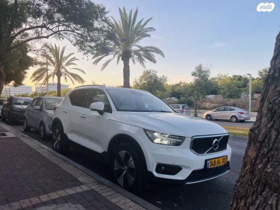 וולוו XC40 T3 Momentum Leather אוט' 1.5 (163 כ''ס) בנזין 2021 למכירה במודיעין מכבים רעות