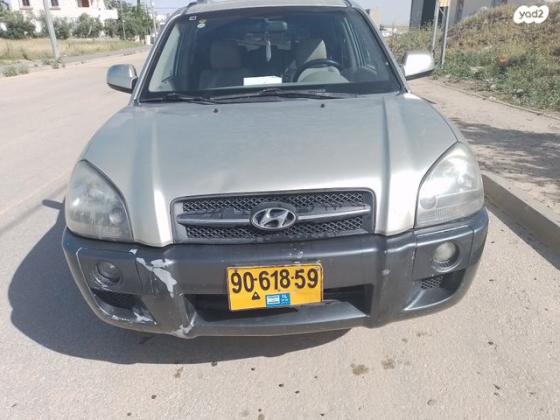 יונדאי טוסון 4X4 GLS LTH אוט' דיזל 2.0 (112 כ''ס) דיזל 2005 למכירה בלקיה