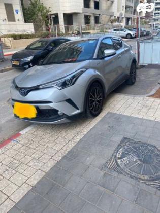 טויוטה C-HR Executive הייבריד אוט' 1.8 (122 כ"ס) בנזין 2019 למכירה ברמלה