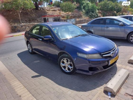 הונדה אקורד Comfort אוט' 2.0 (155 כ''ס) בנזין 2006 למכירה ברכסים