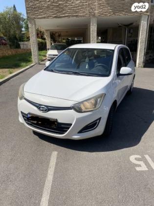 יונדאי i20 Insight אוט' 1.4 (100 כ"ס) בנזין 2013 למכירה בפתח תקווה