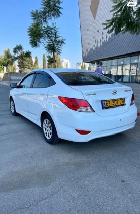 יונדאי i25 Inspire אוט' 1.4 (109 כ''ס) בנזין 2011 למכירה בחדרה