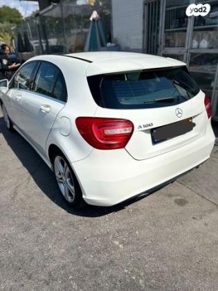 מרצדס A-Class A180 Urban סדאן אוט' 1.6 (122 כ''ס) בנזין 2013 למכירה בתל אביב יפו