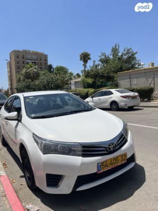 טויוטה קורולה Sun אוט' 1.6 (132 כ"ס) בנזין 2015 למכירה בקרית גת