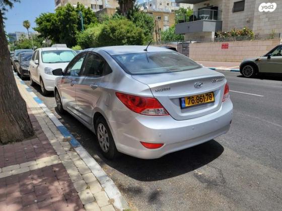 יונדאי i25 Inspire אוט' 1.4 (109 כ''ס) בנזין 2012 למכירה בנהריה