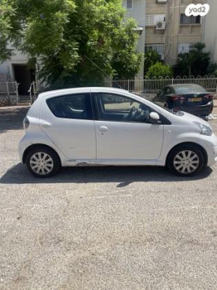 טויוטה אייגו (AYGO) Plus רובוטית 1.0 (69 כ''ס) בנזין 2013 למכירה בשדרות