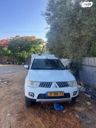 מיצובישי L200 האנטר 4X4 4X4 GLX דאבל קבינה אוט' דיזל 2.5 (136 כ''ס)[10-15] דיזל 2010 למכירה בהוד השרון