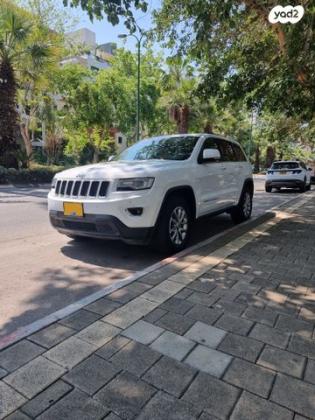 ג'יפ / Jeep גרנד צ'ירוקי 4X4 Laredo + SR אוט' 3.6 (282 כ''ס) בנזין 2015 למכירה בתל אביב יפו