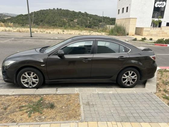 מאזדה g Luxury סדאן אוט' 2.0 (147 כ''ס) בנזין 2010 למכירה בחריש