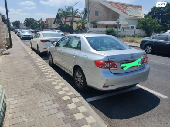 טויוטה קורולה GLI אוט' 1.6 (124 כ''ס) בנזין 2013 למכירה בקרית אתא