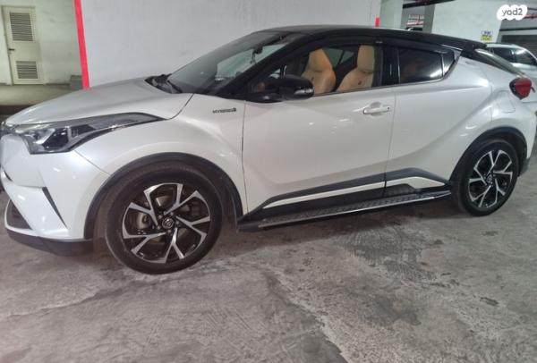 טויוטה C-HR Chic הייבריד אוט' 1.8 (98 כ"ס) בנזין 2019 למכירה באשדוד