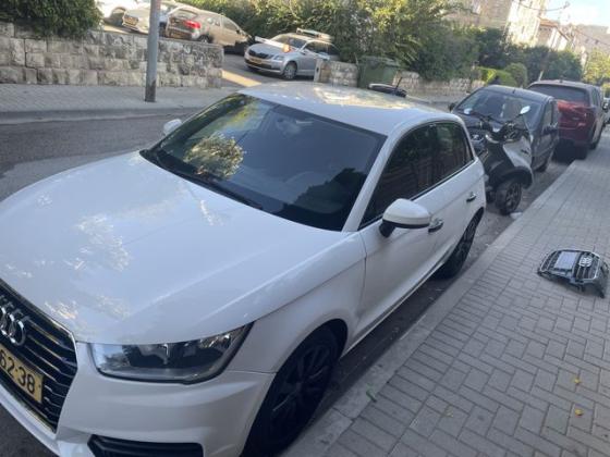 אאודי A1 Sportback אוט' 1.0 (95 כ''ס) בנזין 2016 למכירה בירושלים