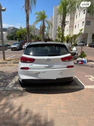 יונדאי i30 Luxury אוט' 1.4 (140 כ"ס) בנזין 2018 למכירה באשקלון