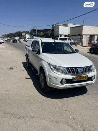 מיצובישי טרייטון / L200 4X4 4X4 Dakar דאבל קבינה אוט' דיזל 2.4 (181 כ''ס) דיזל 2015 למכירה בראש העין