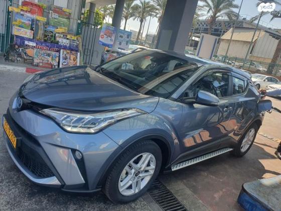 טויוטה C-HR Flame הצ'בק אוט' 1.8 (122 כ''ס) בנזין 2020 למכירה בבית דגן