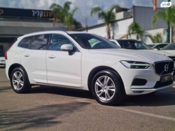 וולוו XC60 4X4 T5 Momentum אוט' 2.0 (250 כ''ס) בנזין 2018 למכירה בחיפה