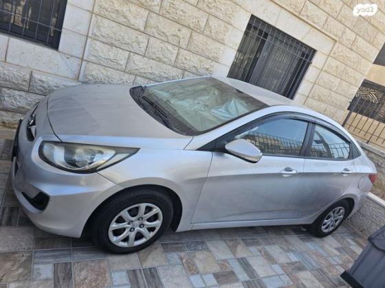 יונדאי i25 Inspire אוט' 1.4 (109 כ''ס) בנזין 2012 למכירה בירושלים