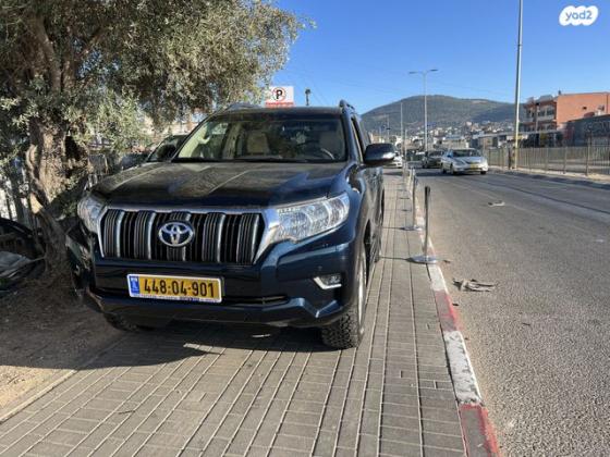 טויוטה לנד קרוזר קצר 4X4 Luxury אוט' דיזל 2.8 (177 כ"ס) דיזל 2018 למכירה באום אל פחם