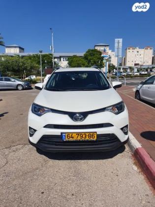 טויוטה RAV4 ארוך 4X4 GLI MC אוט' 2.0 (152 כ"ס) בנזין 2017 למכירה בשוהם