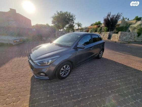 יונדאי i20 Prestige אוט' 1.0 (100 כ''ס) בנזין 2020 למכירה במעלות תרשיחא