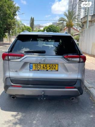 טויוטה RAV4 ארוך 4X4 Experience אוט' 2.0 (175 כ''ס) בנזין 2020 למכירה בראשון לציון