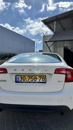 וולוו S60 Active אוט' 2.0 (203 כ''ס) בנזין 2011 למכירה בחיפה