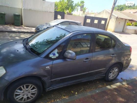 סוזוקי SX4 GLX סדאן אוט' 1.6 (107 כ''ס) בנזין 2008 למכירה בהוד השרון