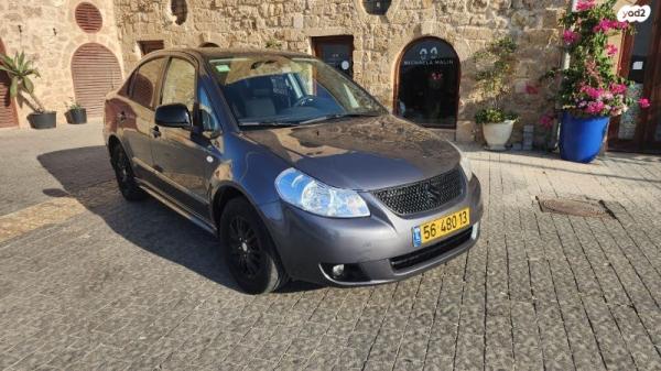 סוזוקי SX4 GLX סדאן אוט' 1.6 (119 כ"ס) בנזין 2012 למכירה בתל אביב יפו