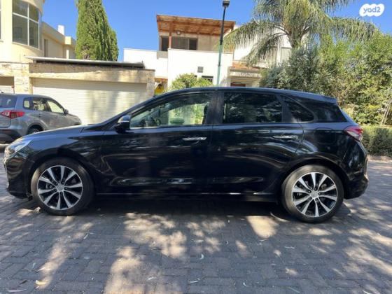 יונדאי i30 Luxury אוט' 1.4 (140 כ"ס) בנזין 2019 למכירה בקרית אונו