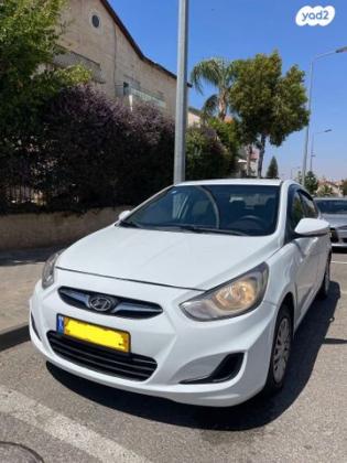 יונדאי i25 Inspire אוט' 1.6 (124 כ"ס) בנזין 2014 למכירה בירושלים