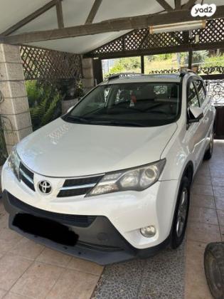 טויוטה RAV4 ארוך 4X4 Premium אוט' 2.0 (151 כ''ס) בנזין 2015 למכירה בטבריה