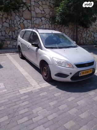 פורד פוקוס Trend סטיישן אוט' 1.6 (100 כ''ס) בנזין 2010 למכירה ברכסים