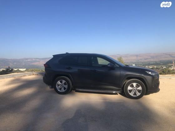 טויוטה RAV4 הייבריד E-volve הייבריד אוט' 2.5 (178 כ''ס) בנזין 2019 למכירה בקרית שמונה