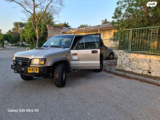 איסוזו טרופר ארוך 4X4 ES אוט' דיזל 3.0 (159 כ''ס) דיזל 2002 למכירה ביקנעם עילית