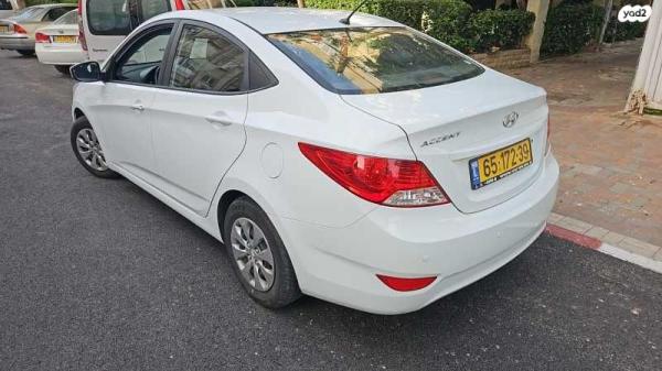 יונדאי i25 Inspire אוט' 1.6 (124 כ"ס) בנזין 2016 למכירה בפתח תקווה