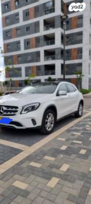 מרצדס GLA GLA200 Style FL אוט' 1.6 (156 כ"ס) בנזין 2019 למכירה בטירת כרמל