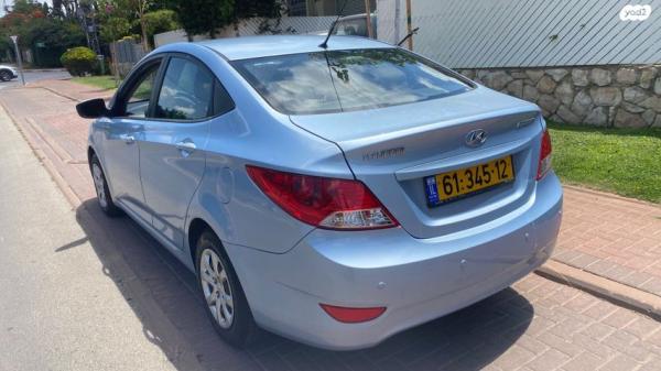 יונדאי i25 Inspire אוט' 1.4 (109 כ''ס) בנזין 2012 למכירה ברמת גן