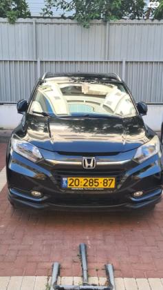 הונדה HR-V Executive אוט' 1.5 (131 כ"ס) בנזין 2017 למכירה בתל אביב יפו