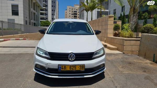 פולקסווגן ג'טה Trendline אוט' 1.4 (125 כ''ס) בנזין 2016 למכירה בחולון