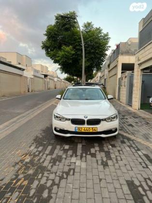 ב.מ.וו סדרה 3 330I Luxury אוט' 2.0 (252 כ''ס) בנזין 2016 למכירה בראש העין