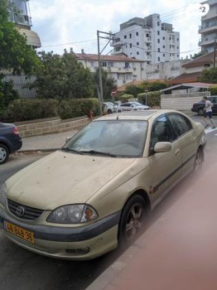 טויוטה אוונסיס Executive אוט' 2.0 (150 כ"ס) בנזין 2002 למכירה ברחובות