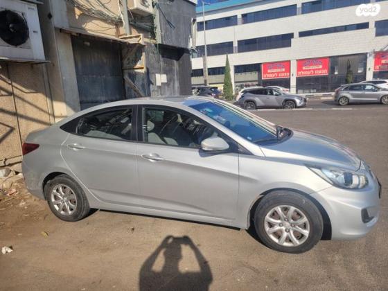 יונדאי i25 Inspire אוט' 1.4 (100 כ''ס) בנזין 2014 למכירה בעפולה