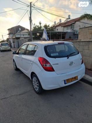 יונדאי i20 GLI אוט' 1.4 (100 כ"ס) בנזין 2009 למכירה בחדרה