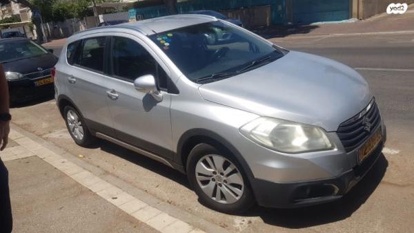 סוזוקי SX4 קרוסאובר GLX אוט' 1.6 (118 כ''ס) בנזין 2014 למכירה בפתח תקווה