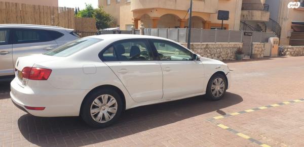 פולקסווגן ג'טה Trendline אוט' 1.2 (105 כ"ס) בנזין 2013 למכירה בצפת