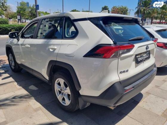 טויוטה RAV4 הייבריד E-volve הייבריד אוט' 2.5 (178 כ''ס) בנזין 2019 למכירה ברעננה