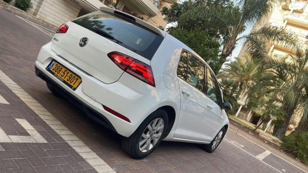 פולקסווגן גולף Trendline אוט' 5 דל' 1.4 (125 כ''ס) בנזין 2018 למכירה באור יהודה