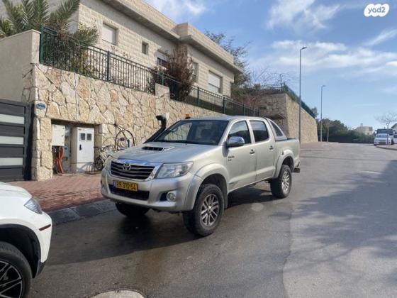 טויוטה היילקס ויגו 4X4 4X4 דאבל קבינה ידני דיזל 2.5 (120 כ''ס) דיזל 2008 למכירה בכפר אדומים